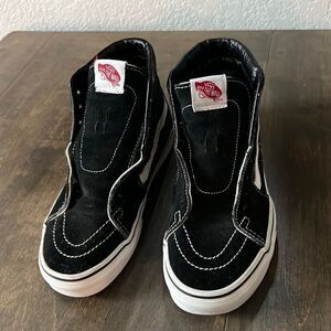 VANS SK8-HI TRAINERS IN BLACK Men Sz-5 Women Sz-6.5